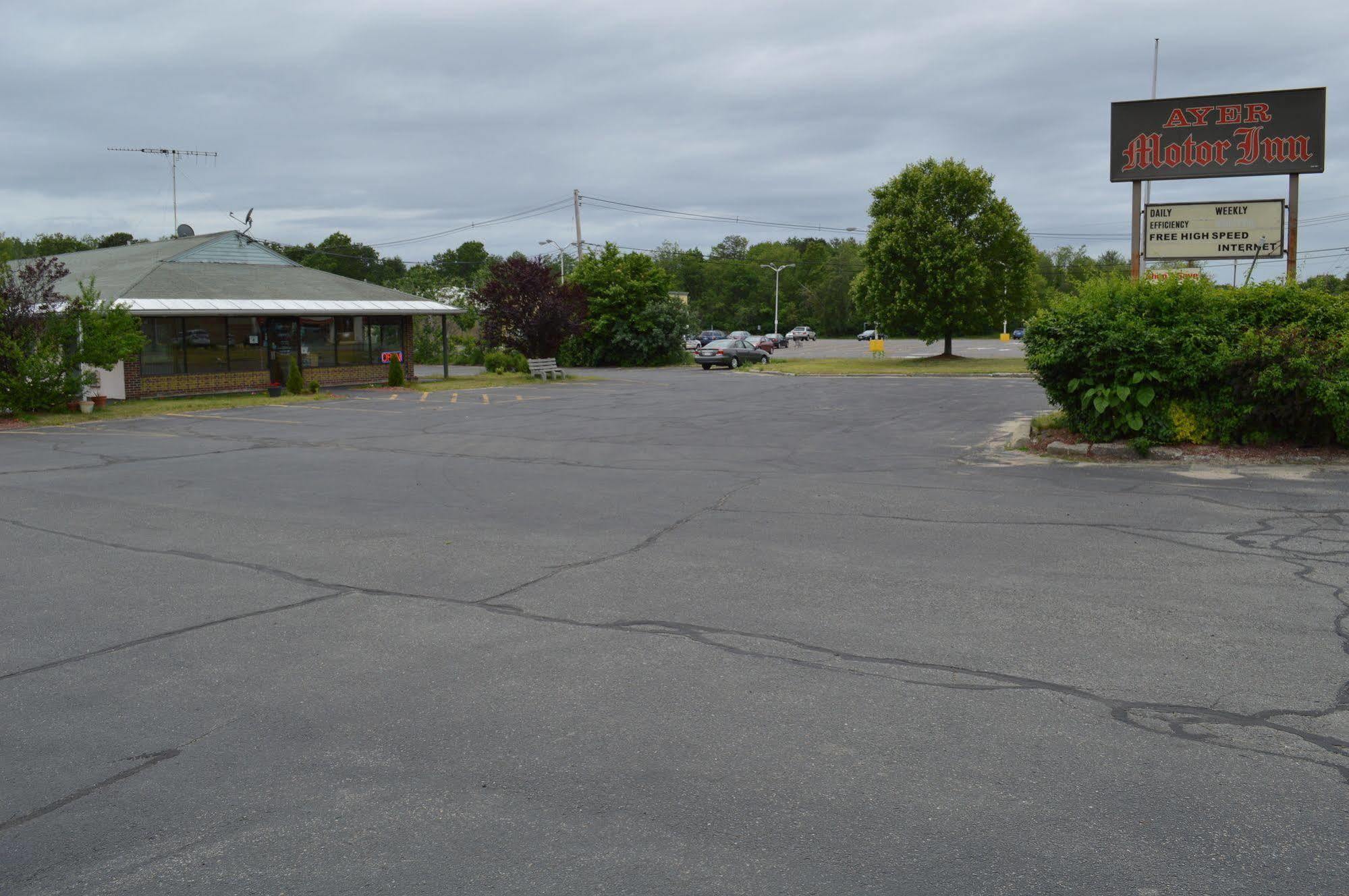 Nashoba Valley Inn & Suites Ayer Exterior photo